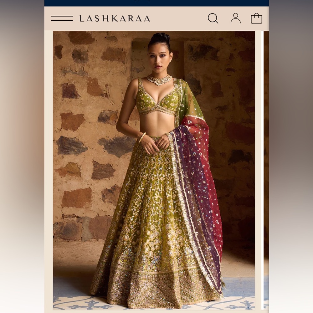 Lehengha Choli with Dupatta